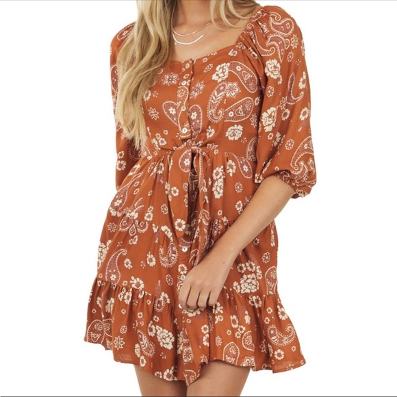 NWT Angie Clothing Boho Floral
Paisley Print Button Tie Mini Dress
Smocked Back - Picture 3 of 5